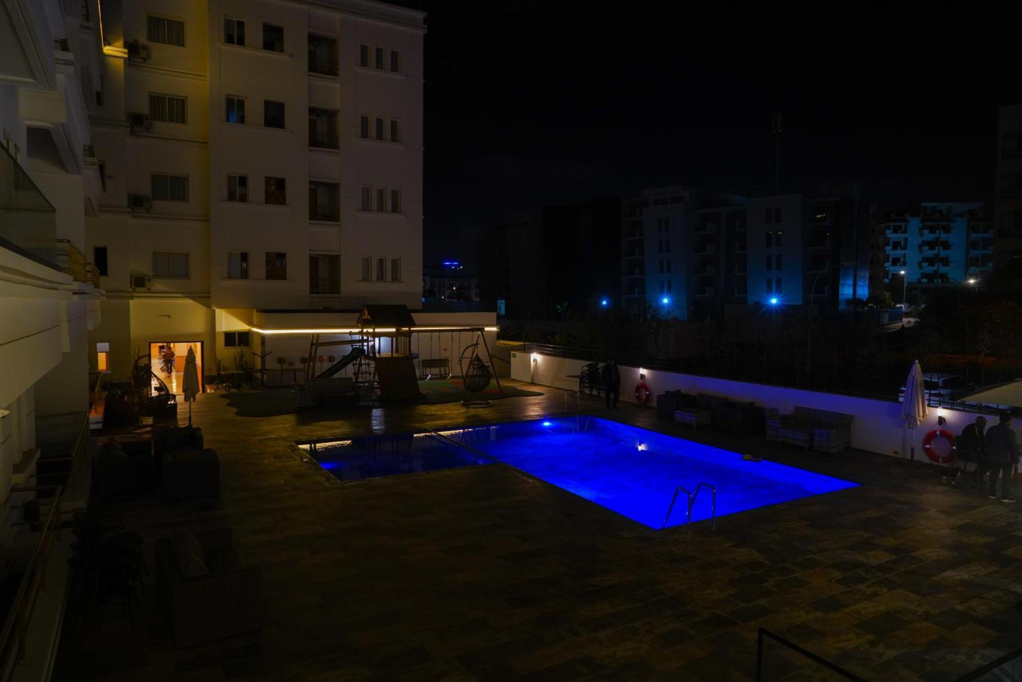 Great Holiday Apart-Hotel & Penthouse Agadir Bagian luar foto