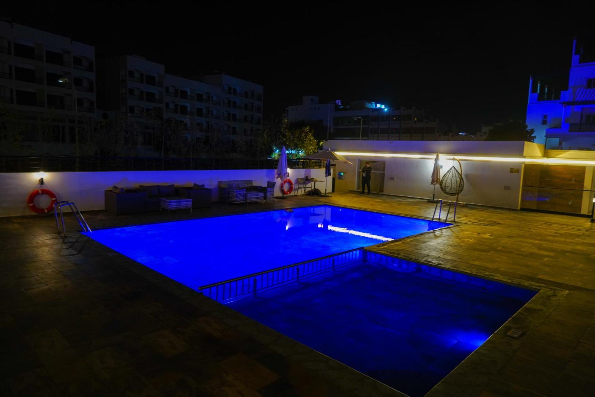 Great Holiday Apart-Hotel & Penthouse Agadir Bagian luar foto