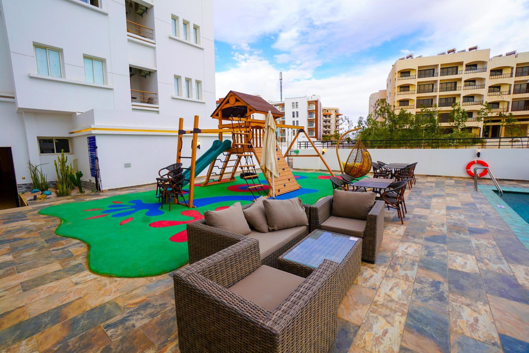 Great Holiday Apart-Hotel & Penthouse Agadir Bagian luar foto