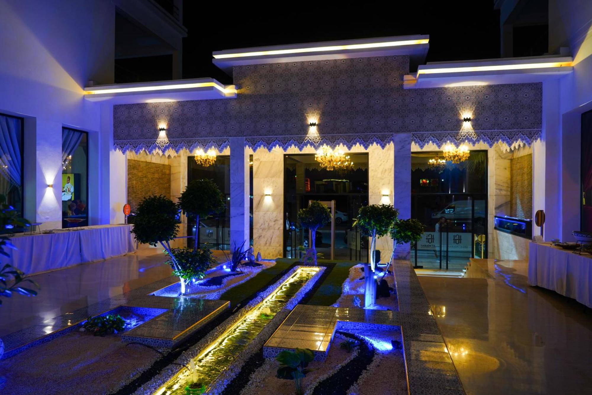 Great Holiday Apart-Hotel & Penthouse Agadir Bagian luar foto
