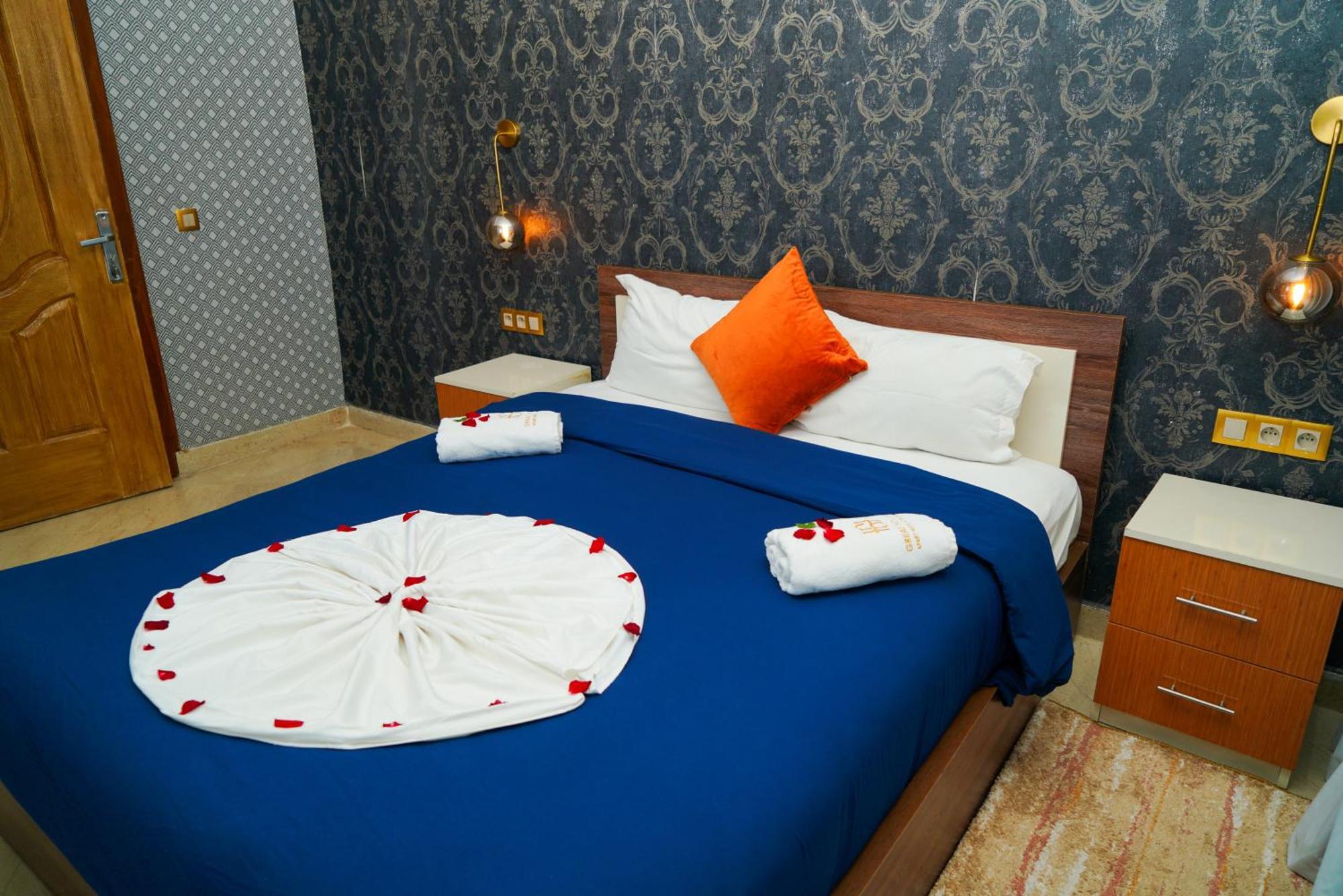 Great Holiday Apart-Hotel & Penthouse Agadir Bagian luar foto